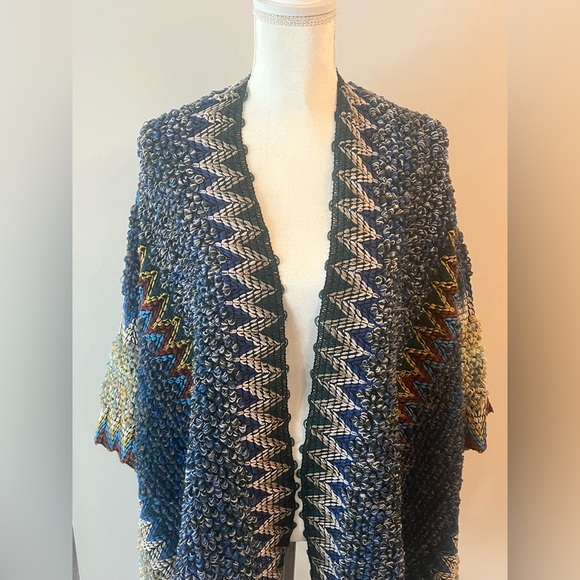 NWOT Bohemian Knit Tasseled Poncho Cardigan Sweater Oversized. - Picture 5 of 13